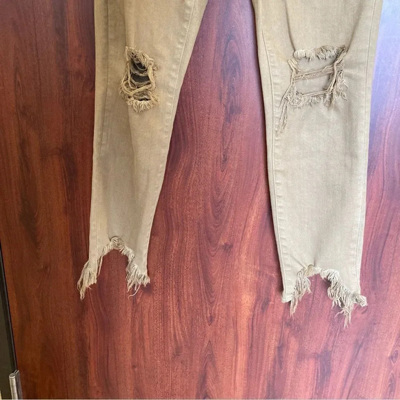 L'AGENCE High Line High Rise Skinny Destroyed Jeans in Sahara Size 26 - Picture 6 of 9